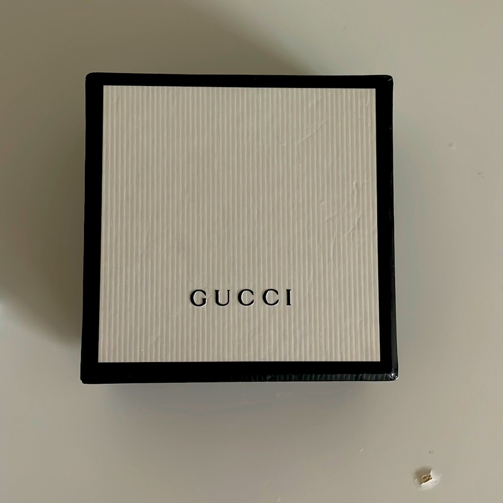 Gucci ring